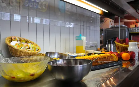 Fasthotel Carcassonne Отели рядом с достопримечательностью «Castle Auzias»