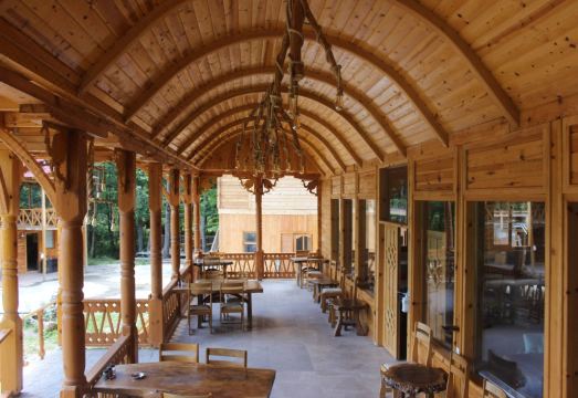 4. 벨리쾨이 한 코..