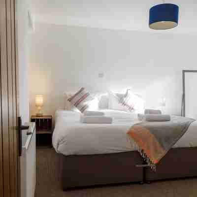 Manacles Rooms