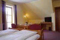 Da`Sporrer Hotel & Wirtshaus Hotels in Neunburg vorm Wald