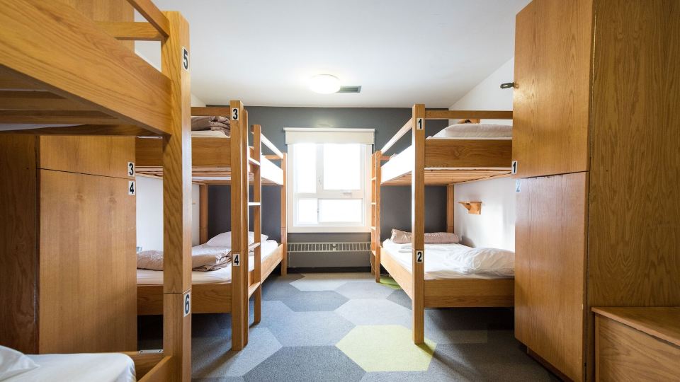 HI Calgary City Centre - Hostel