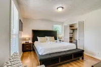 New- Tranquil & Gorgeous Countryside 3Br/2Bath Home on 1 Acre - 20 Min from Nashville!