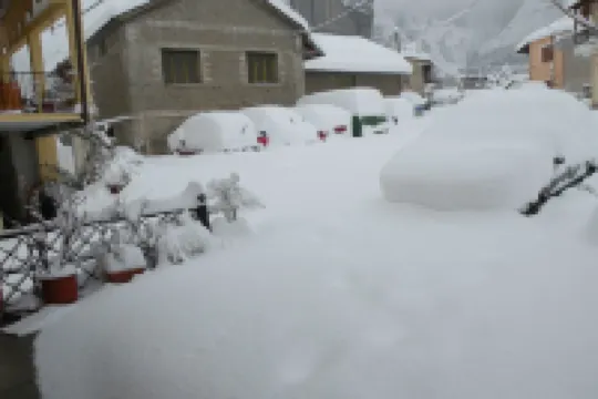 Guesthouse Lithos Hotel di 