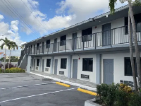 Hialeah Airport Motel Hotels in Hialeah