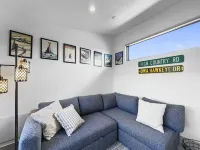 541 センターサークル 3BR 3.5BA 3 ベッドルーム タウンハウス バイ レッドオーニング