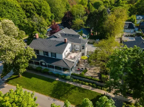 ザ オールド バンク ハウス ベッド & ブレックファースト