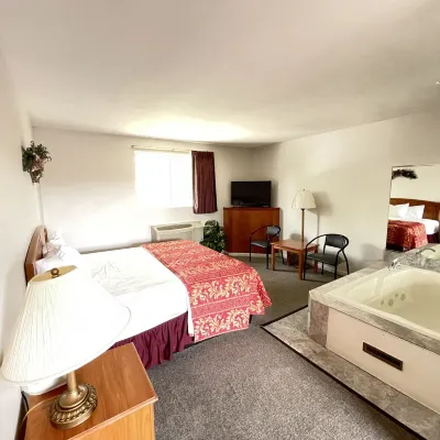 Vibe Inn - Whirlpools Suites - Lyons Hotels near Seven Seas