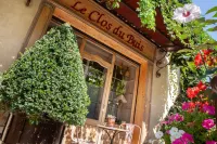 Le Clos du Buis Hotels near Sous Les Toiles de Provence