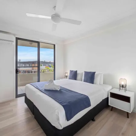 Pacific Marina Apartments