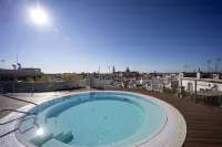 Abba Sevilla - Rooftop Pools