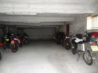 Cit'Hotel de la Marne - parking