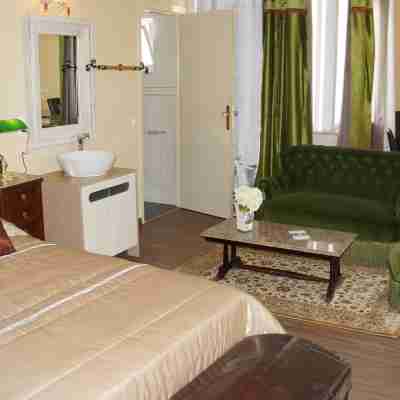 Lagos Center Studios Rooms