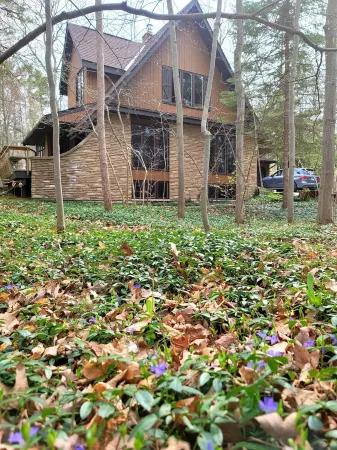 Grand Bend - Southcott Pines Chalet Near the Lake