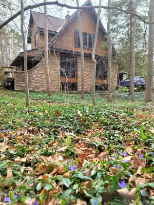 Grand Bend - Southcott Pines Chalet Near the Lake