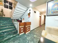 호텔 골든 비치 인 푸리 푸리 호텔