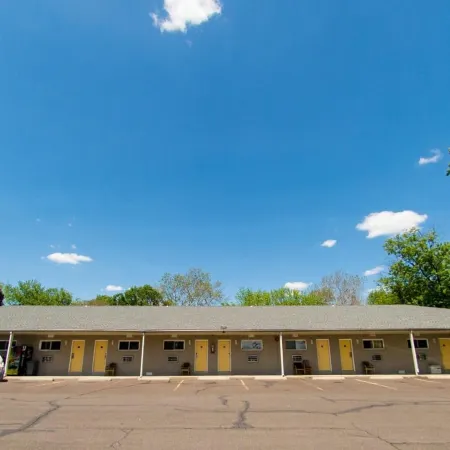 Scottish Inn and Suites - Bensalem-Philadelphia