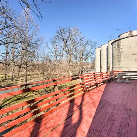 Creek Access & Deck: Runningwater Lancaster Gem