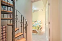 Catalina Island Home Walk to Main Street Beach! Hotels near Hotel Metropole