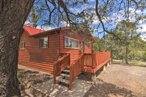 Cabin 6 Mi to Burr Trail, 32 Mi to Escalante! - 3-Star