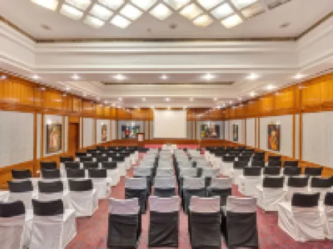 Club Mahindra White Meadows Manali Hotels in Naggar