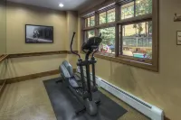 Lone Eagle by Summit County Mountain Retreats - Kuntosalit