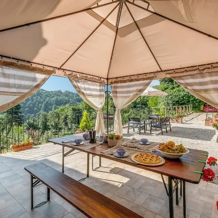 Podere del Ciacchi Among Tuscany Greenery - Happy Rentals
