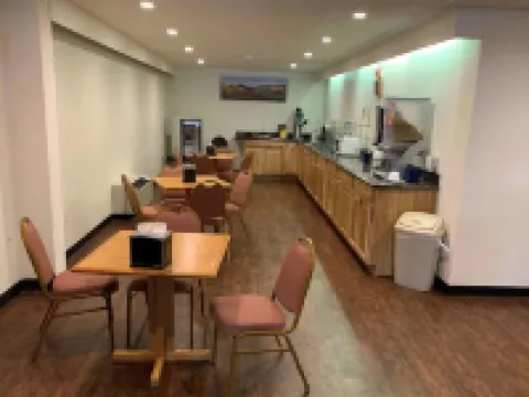 King's Inn Hotels in Torrington