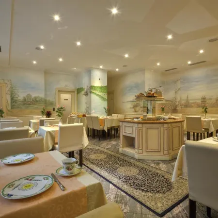 Hotel Condor
