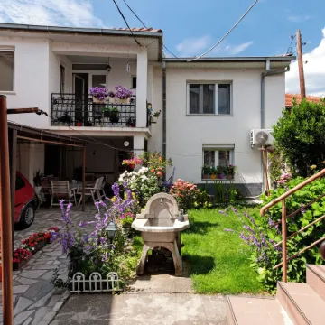 Bogdanoski Studios & Guest Rooms Hotels near Ohrid Bus Station