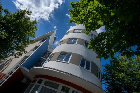 Lagrange Apart'Hotel Mulhouse Отели рядом со станцией Железнодорожная станция Mulhouse