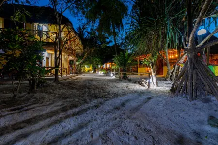 Eden Paradise Отели в г. Michamvi