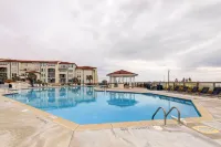 Villa Capriani Condo w/ Direct Beach Access! - WiFi