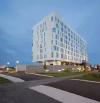 Courtyard Quebec City Hotels near كيبك القديمة العليا