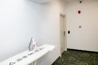 Agora' Boutique
