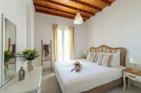 SeaView Central Suites Отели рядом с достопримечательностью «Paradise Beach»