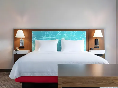 Hampton Inn & Suites Howell Hotels in Genoa Township