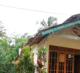 Suparman Homestay - Hostel Hotels near View sawah