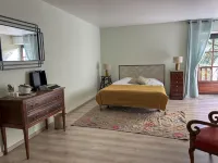 Maison Belles Pierres Hotels in Saint-Loup-Géanges