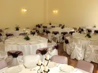 Palatul Brukenthal Avrig Hôtels à : Avrig