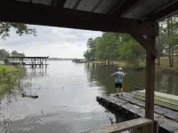 Toledo Bend Lake Record Lodge - waterfront, private boat dock and Pet-friendly! - 무료 와이파이