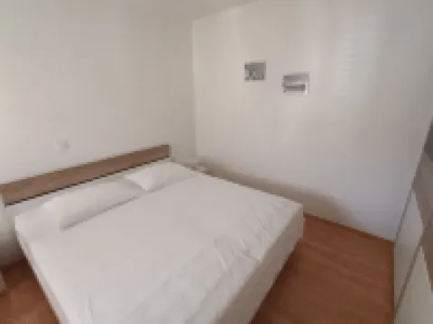 아파트먼트 쿠렐리치