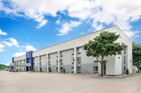 Baymont by Wyndham Champaign