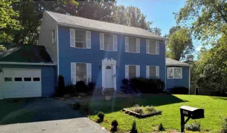 6BDS HANDS&HEART EXTENDED , LUXURIOUS 6BDR 2.5 BTH Отели в г. Колсвилл