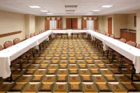 Holiday Inn Express & Suites Loveland Hotels in Windsor