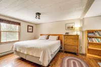 Rustic Intervale Hideaway w/ Deck & Wooded Views! - 3-Star