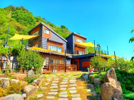 Sancheong Jarakae Pension