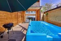 Boryeong Sunset Light Pension Hotel di Boryeong