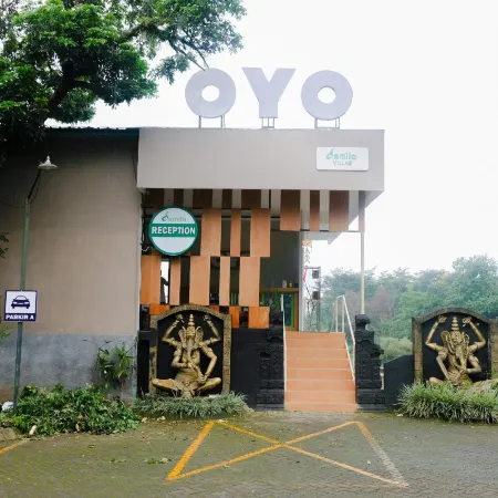 Demilo Inn