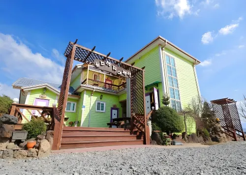 Cheolwon Northelgia Pension Hotel a Cheorwon-gun