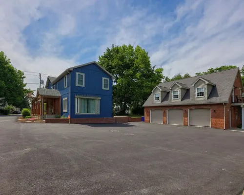 The Carriage House-Serene, Rural Setting w/Firepit Hotels in Rapho Township